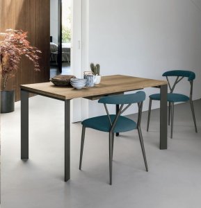 Gio Extendable Table by Sedit